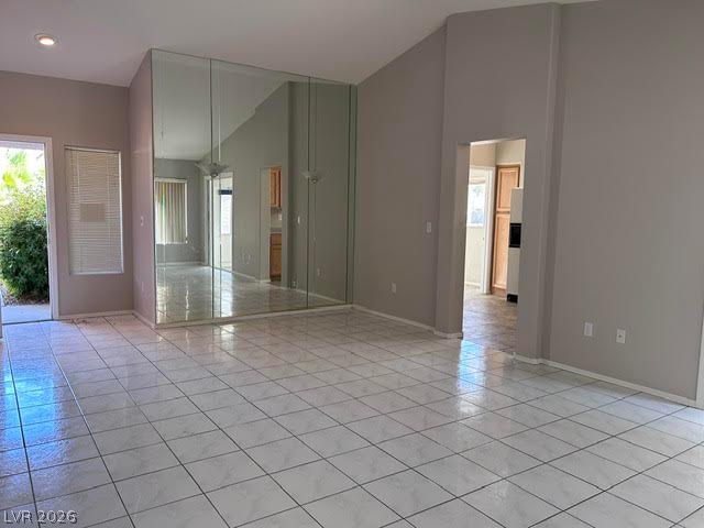 2821 Hanging Rock Drive Property Photo 5