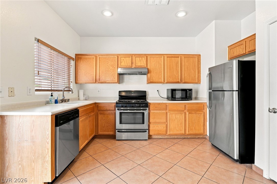 6180 Pacific Dogwood Avenue Property Photo 8