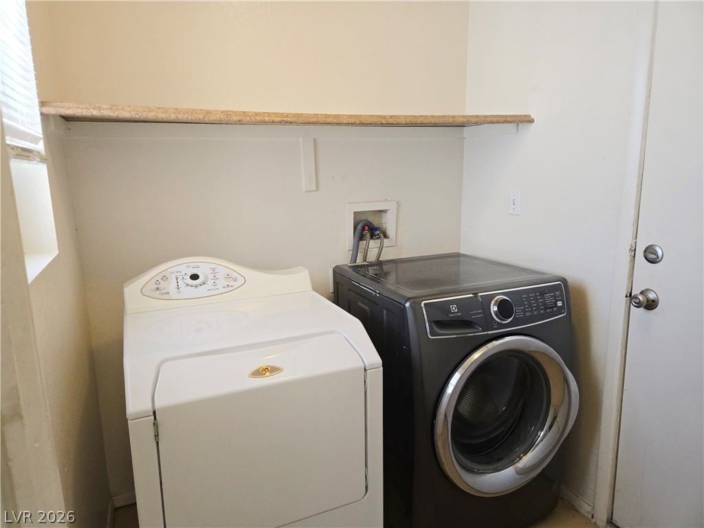 440 West Azure Avenue Property Photo 17