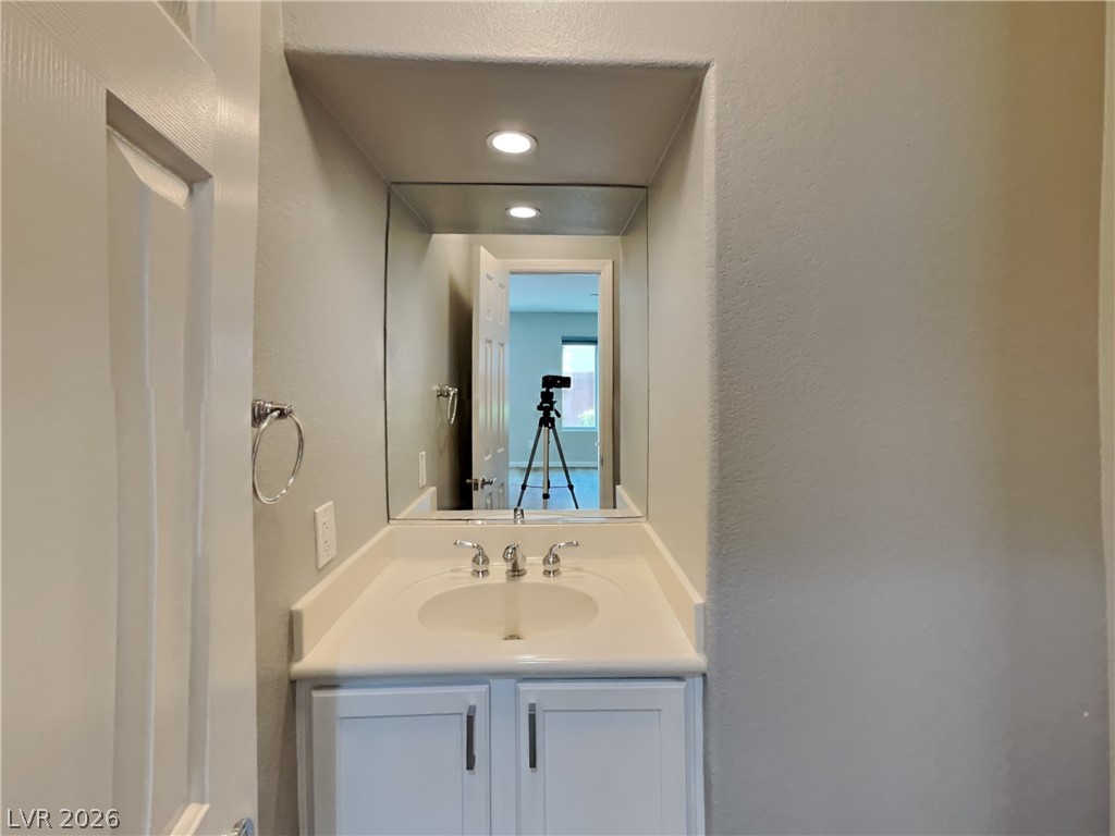 7954 Carmel Heights Avenue Property Photo 17