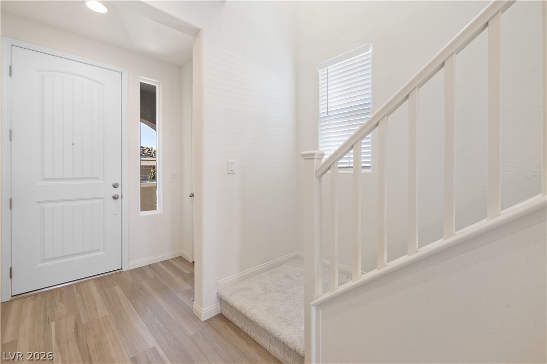 808 Cadence View Way Property Photo 3