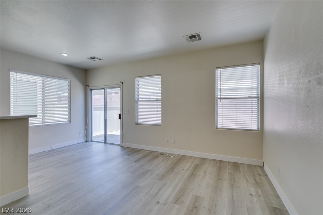 5938 Sakhalin Avenue Property Photo 5
