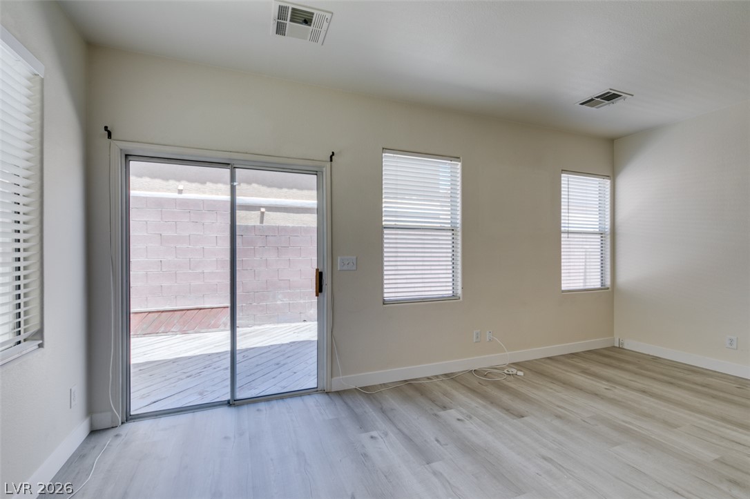 5938 Sakhalin Avenue Property Photo 14