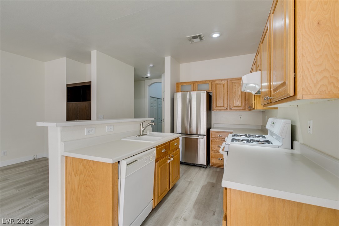 5938 Sakhalin Avenue Property Photo 17