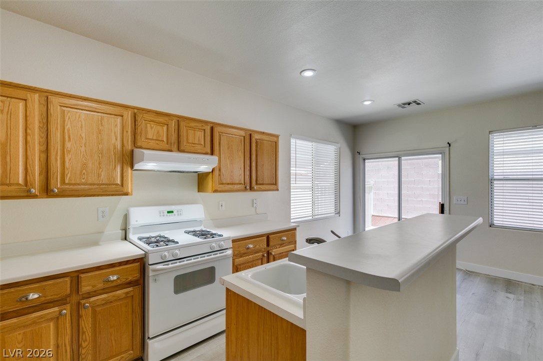 5938 Sakhalin Avenue Property Photo 21