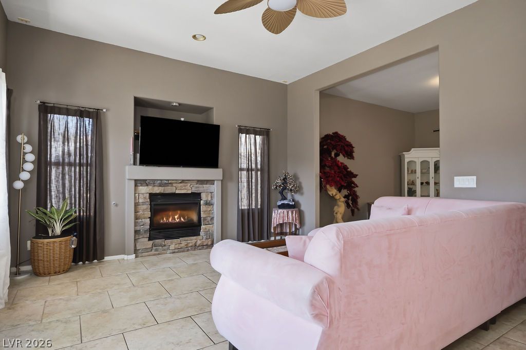 200 Oella Ridge Court Property Photo 9