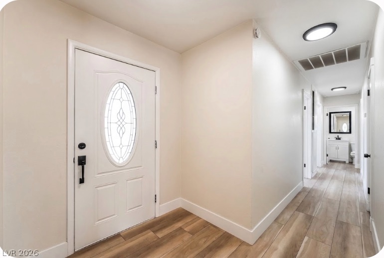3926 Arizona Avenue Property Photo 5