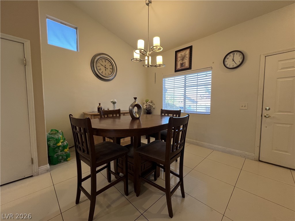 2610 Moon Wave Avenue Property Photo 3