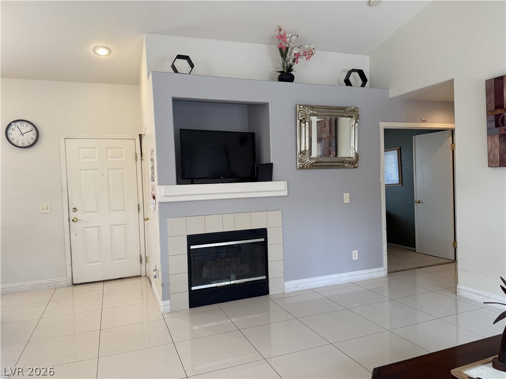 2610 Moon Wave Avenue Property Photo 5