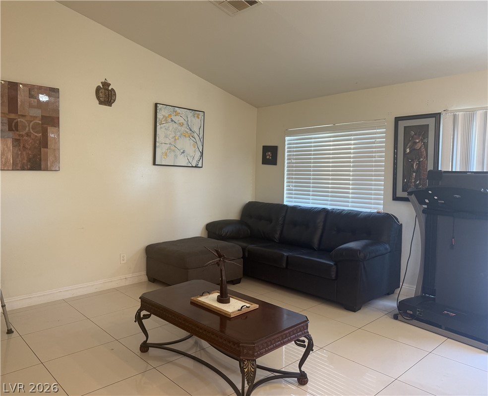 2610 Moon Wave Avenue Property Photo 6