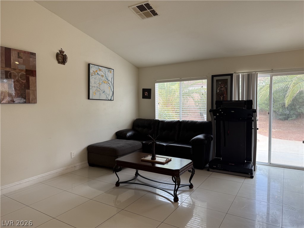 2610 Moon Wave Avenue Property Photo 6