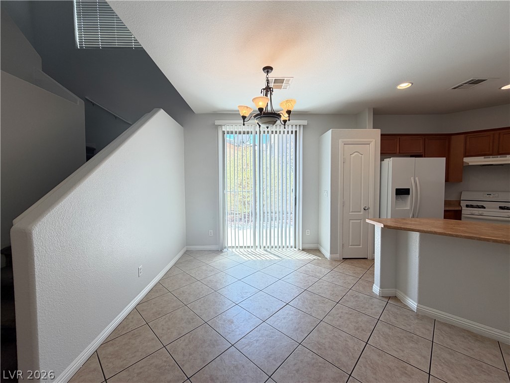 3525 Remington Grove Avenue Property Photo 6