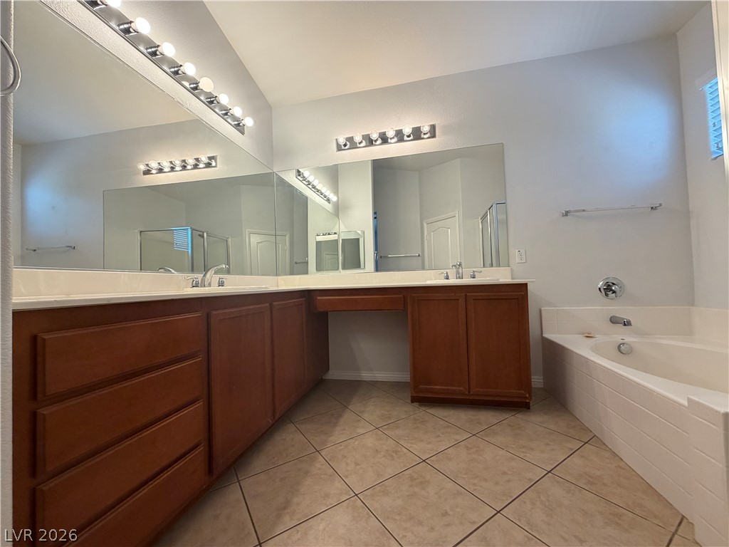 3525 Remington Grove Avenue Property Photo 14