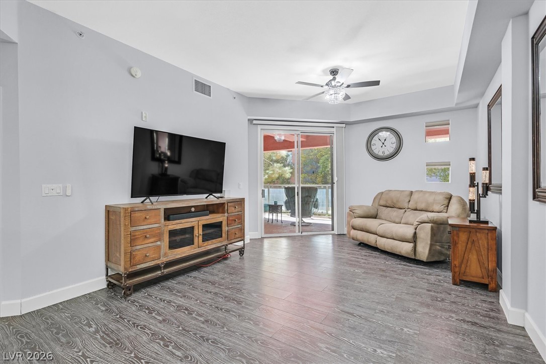 59 East Agate Avenue 206 Property Photo 11