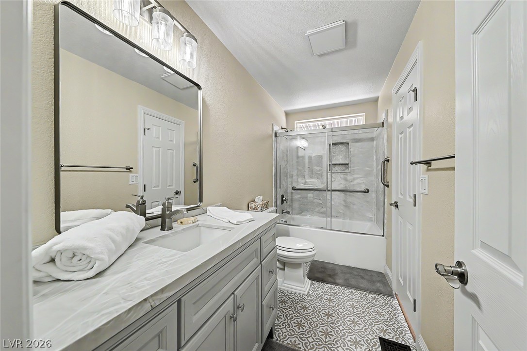 562 Lake Michigan Lane Property Photo 29