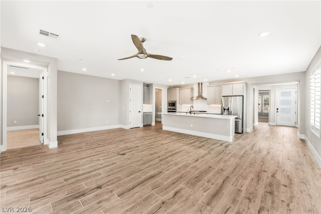 9553 Jadeite Lane Property Photo 4