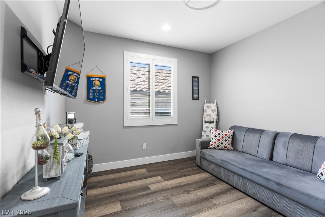 10587 Skye Paseo Avenue Property Photo 28