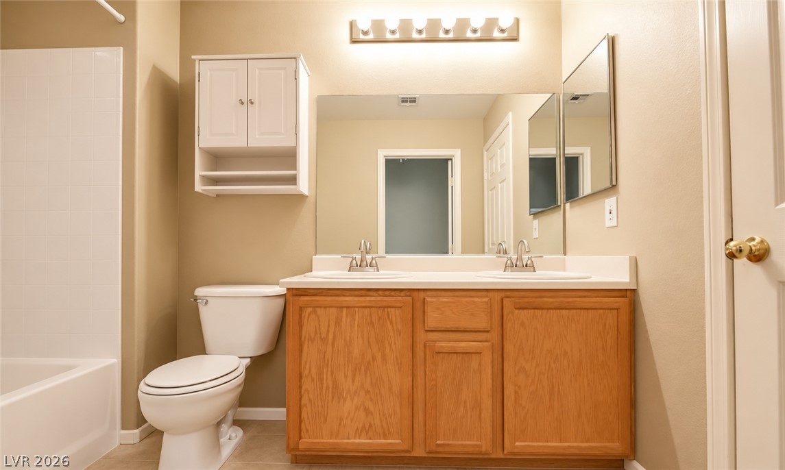 2837 Shayla Bay Avenue Property Photo 6