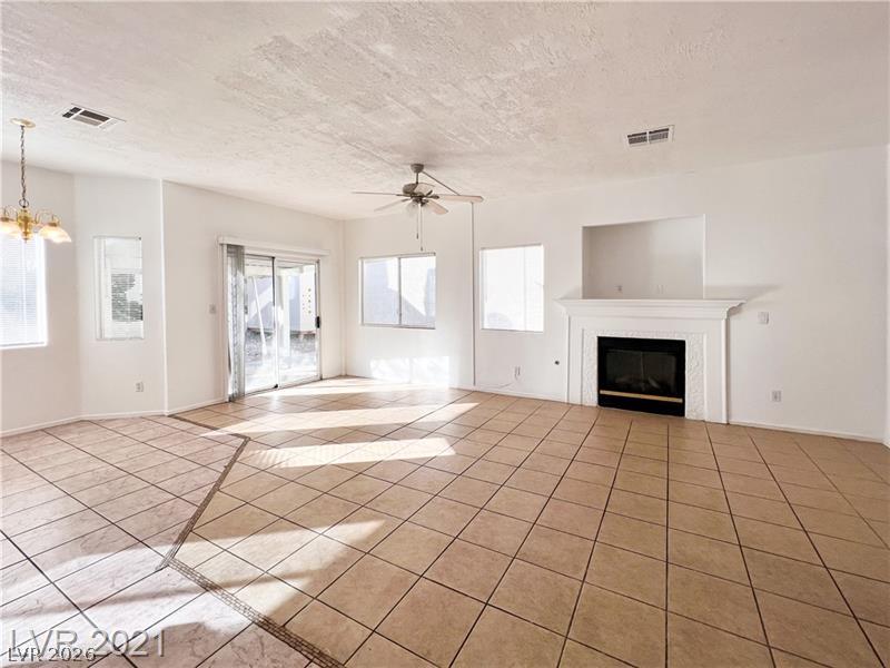 3553 Lazy Sun Lane Property Photo 11