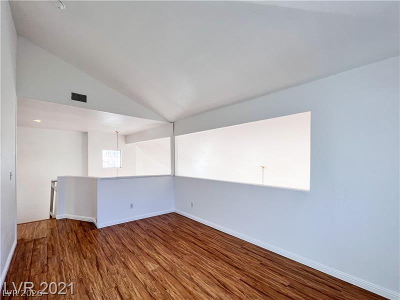 3553 Lazy Sun Lane Property Photo 18