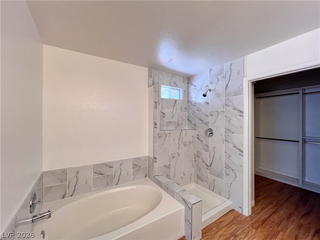 3553 Lazy Sun Lane Property Photo 22