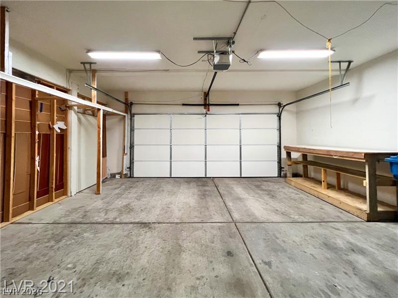3553 Lazy Sun Lane Property Photo 32