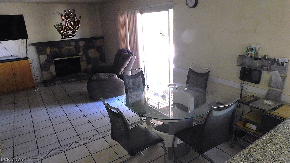 6600 Pickford Lane Property Photo 11