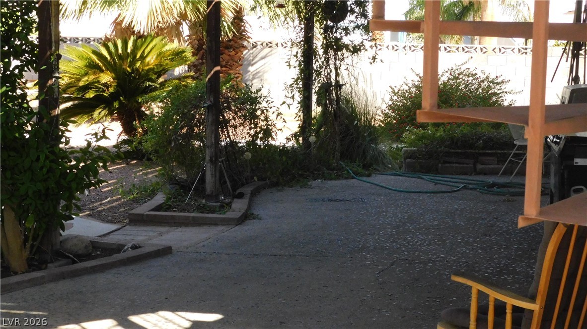 6600 Pickford Lane Property Photo 32