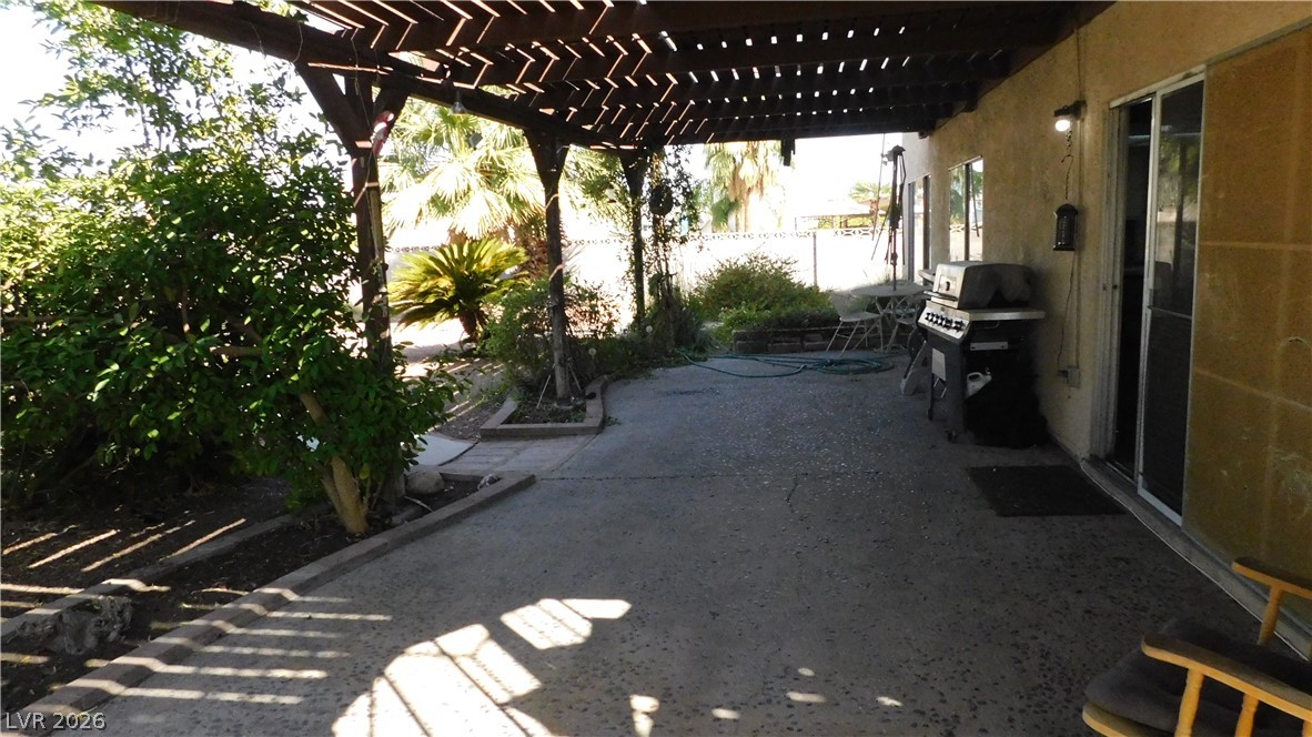 6600 Pickford Lane Property Photo 35