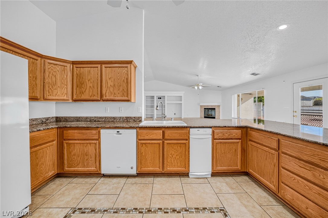 5241 Graystone Drive Property Photo 13