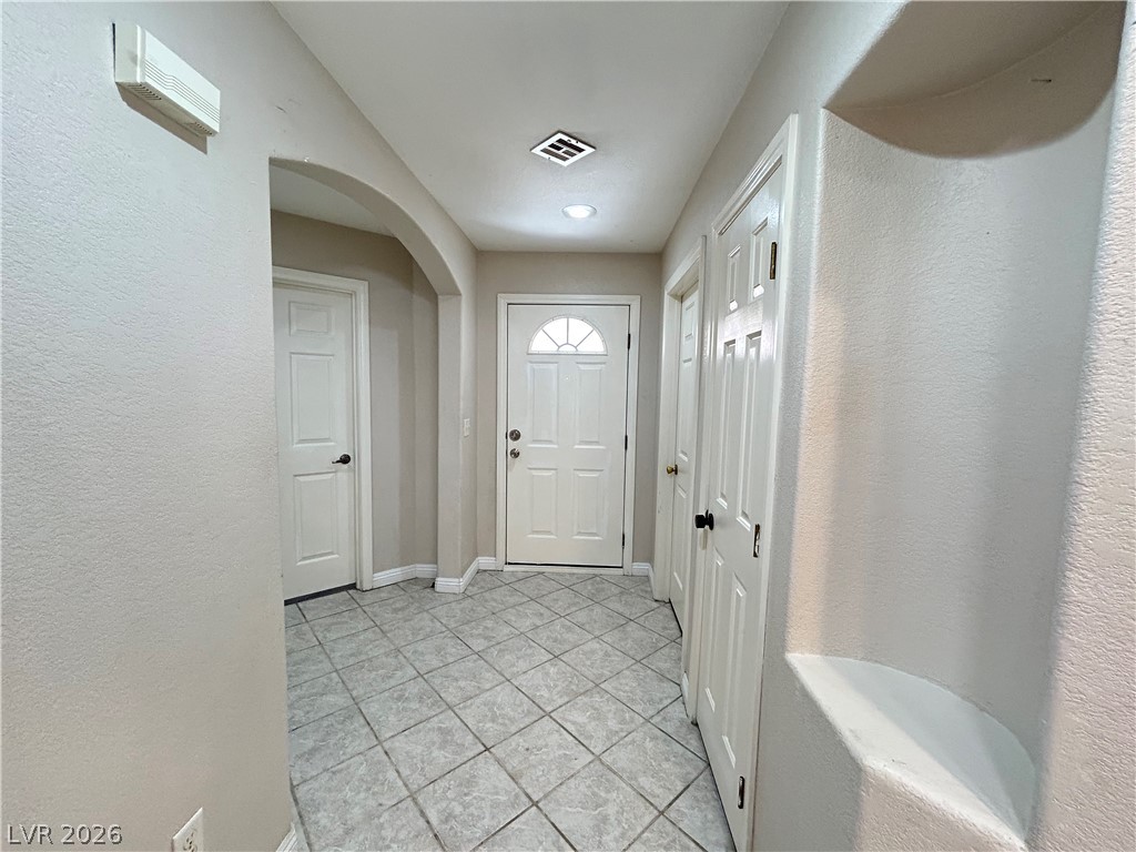 5143 Briar Patch Way Property Photo 2