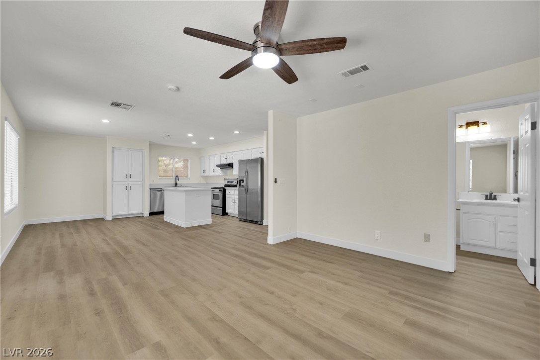 1220 Triumph Court Property Photo 15