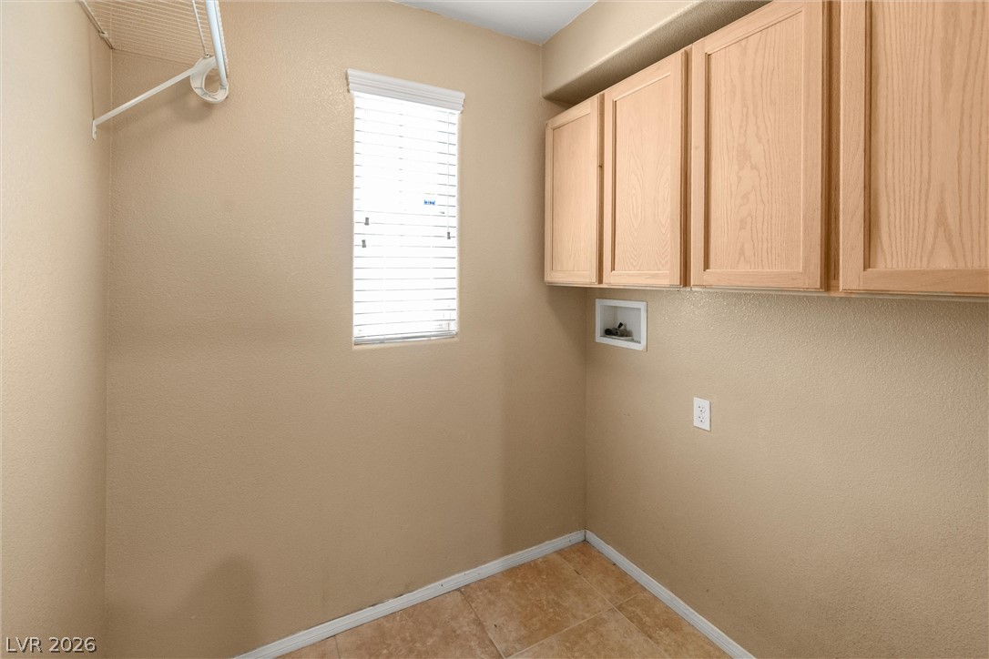 10883 Hawthorne Berry Street Property Photo 9