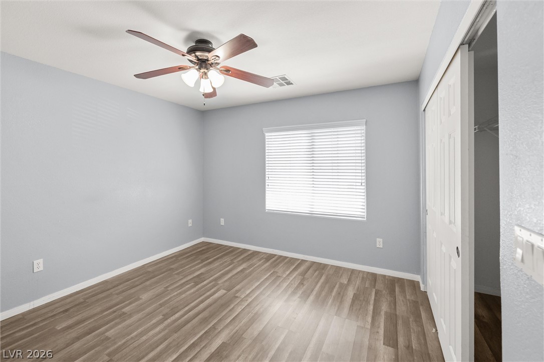 10883 Hawthorne Berry Street Property Photo 16