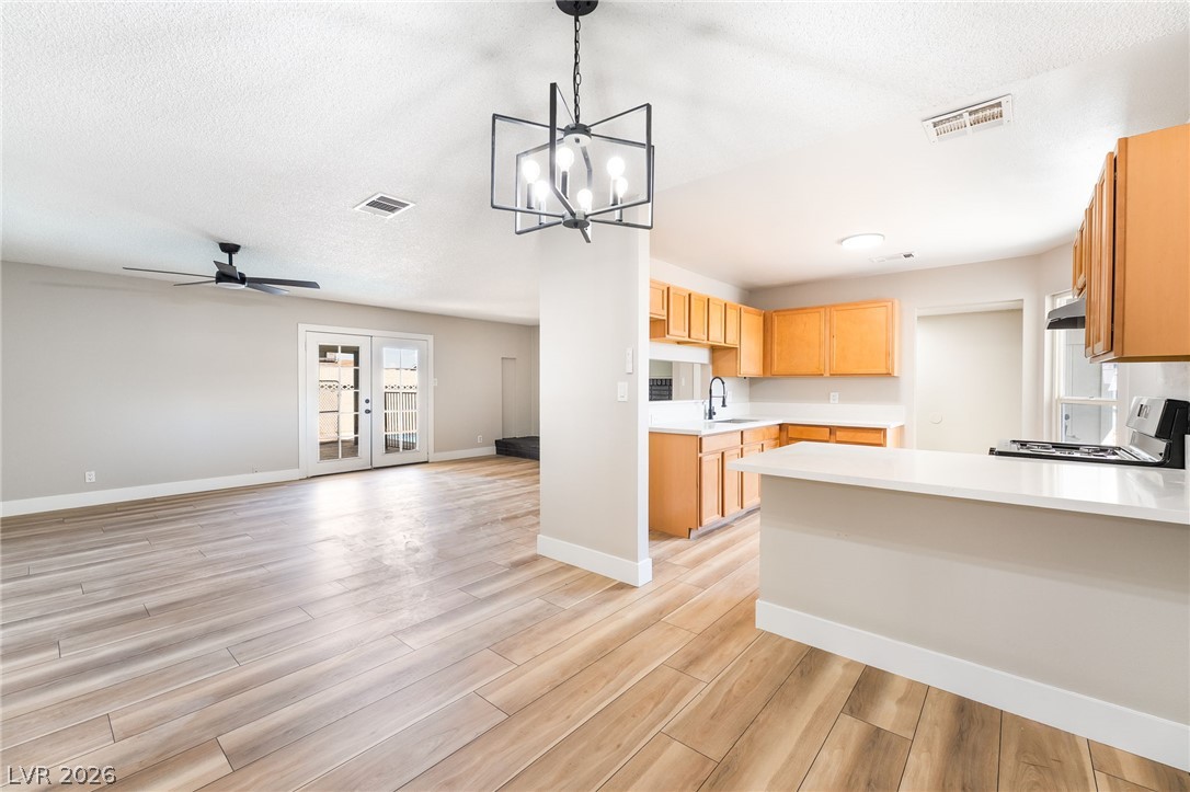 6504 Dinning Avenue Property Photo 8