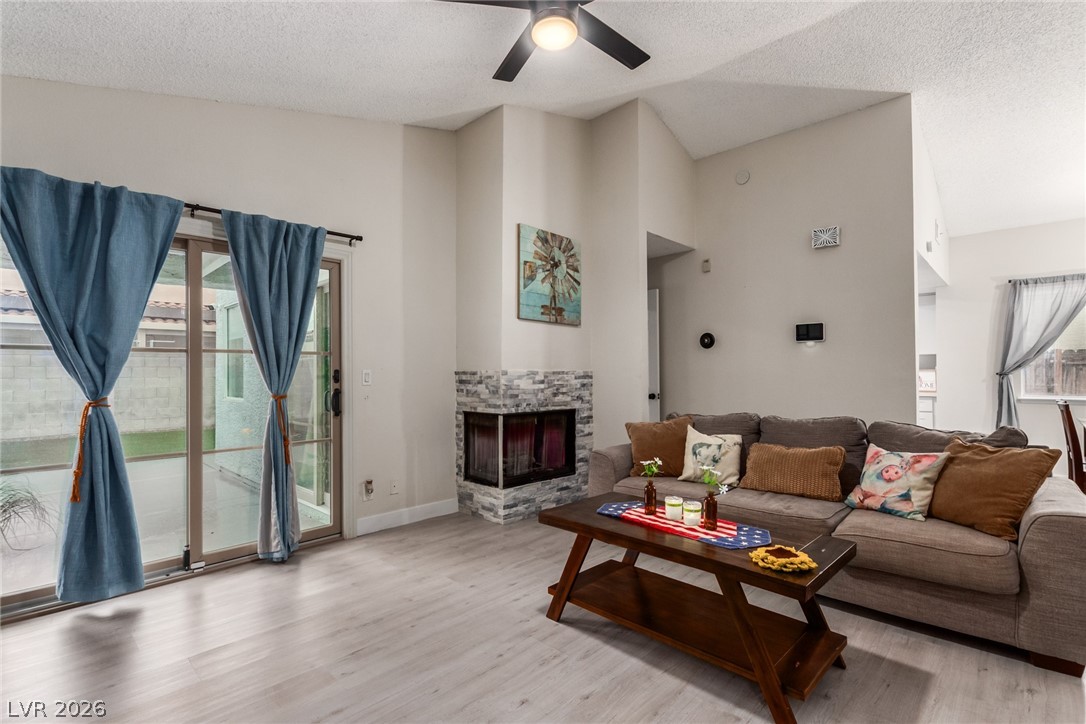 5776 Yerington Avenue Property Photo 4