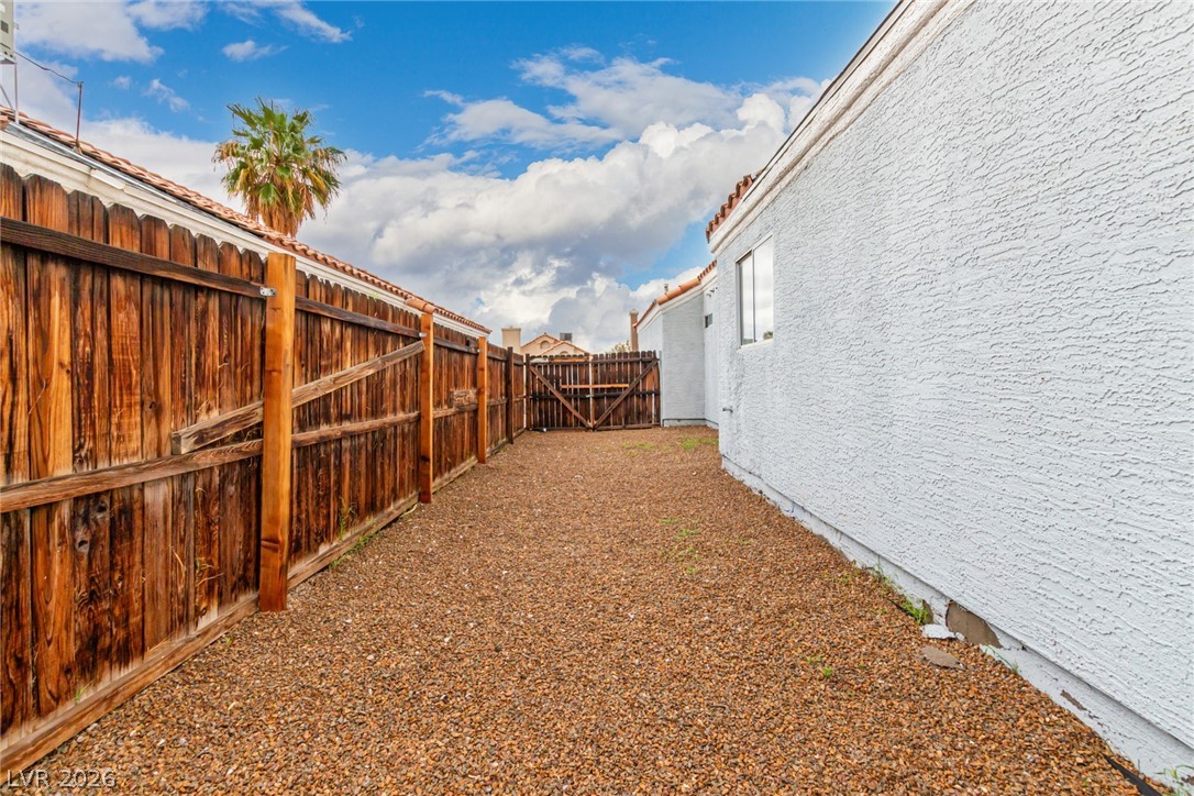 5776 Yerington Avenue Property Photo 26