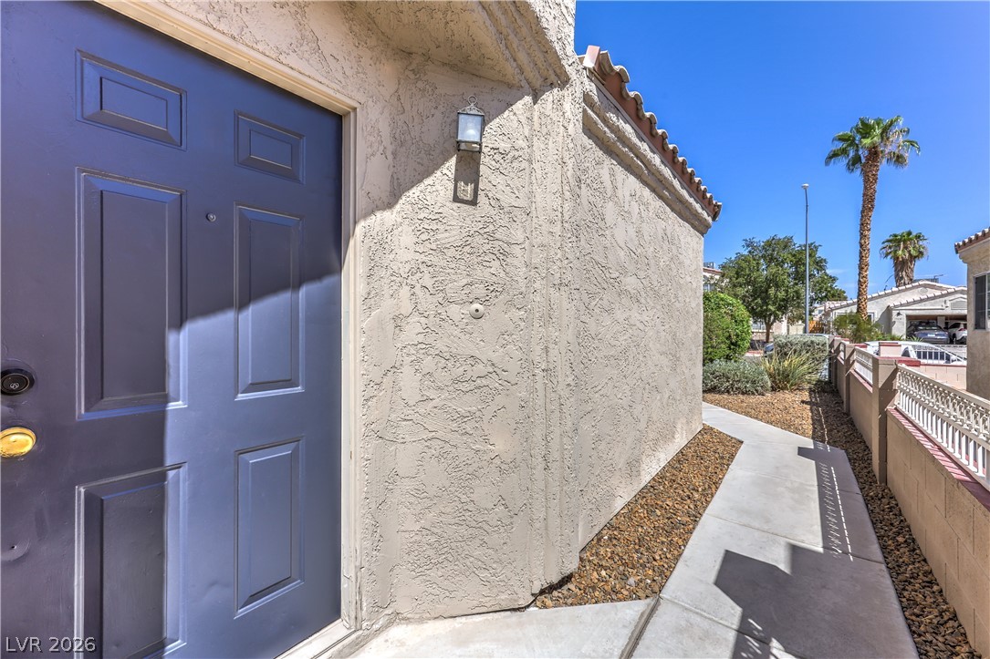 3921 Sir Payne Court Property Photo 4