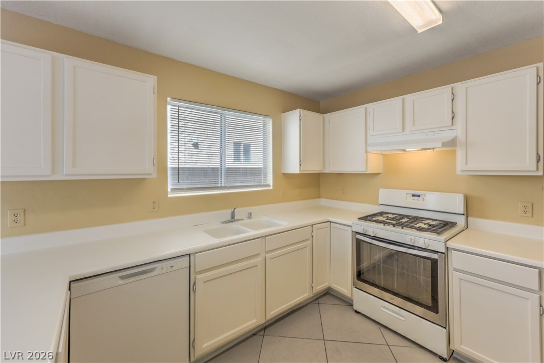 3921 Sir Payne Court Property Photo 13