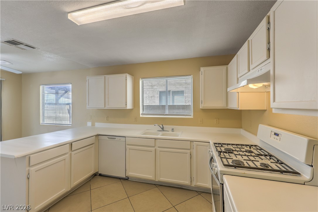 3921 Sir Payne Court Property Photo 14