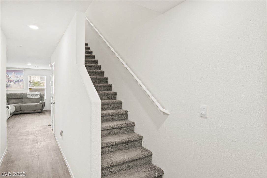 2554 Petunia Garden Avenue Property Photo 12