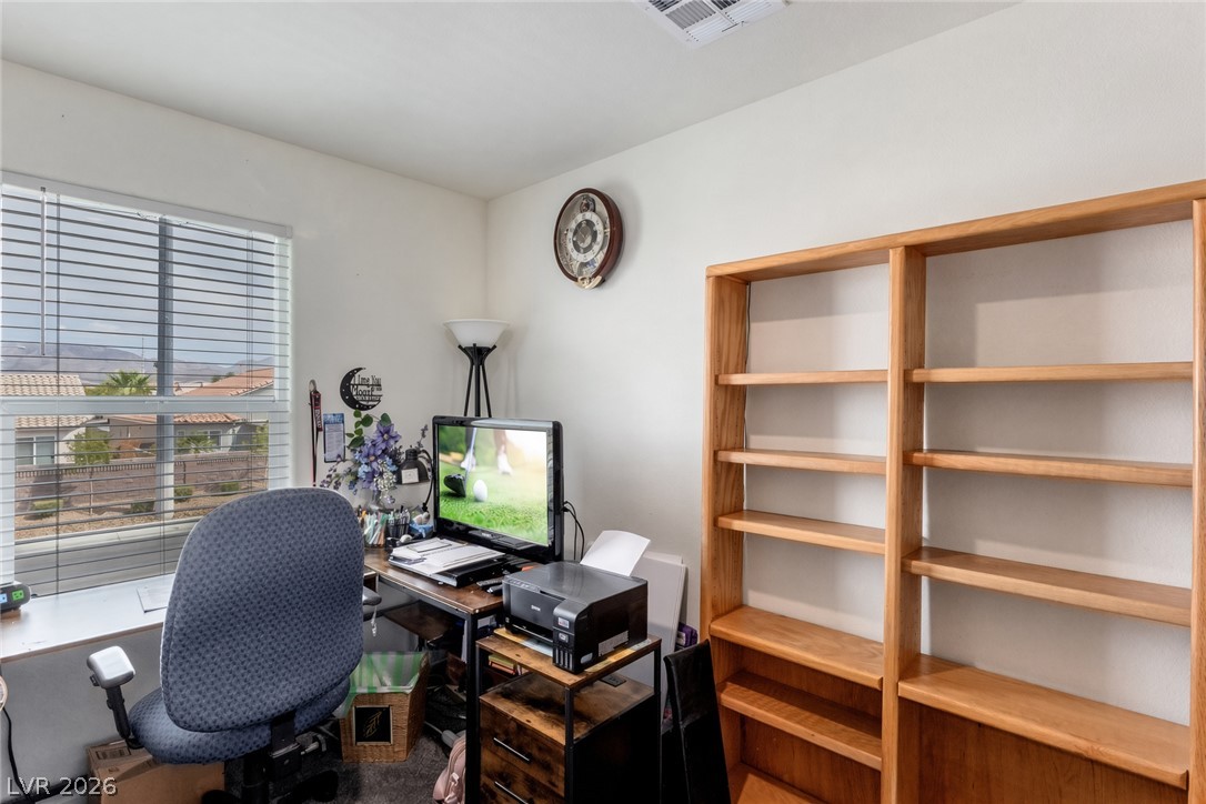 2554 Petunia Garden Avenue Property Photo 23