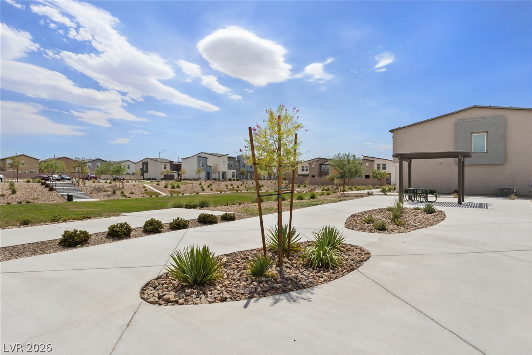 2554 Petunia Garden Avenue Property Photo 26