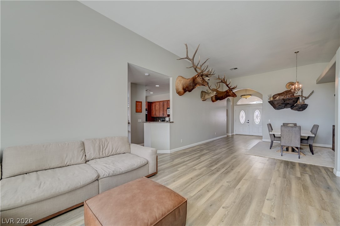 1461 Lake Valley Drive Property Photo 16