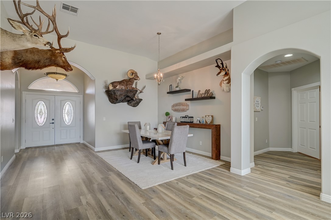 1461 Lake Valley Drive Property Photo 17