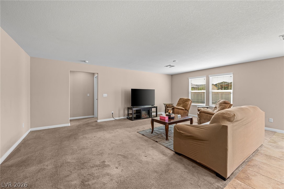 3957 East Sedgwick Avenue Property Photo 7