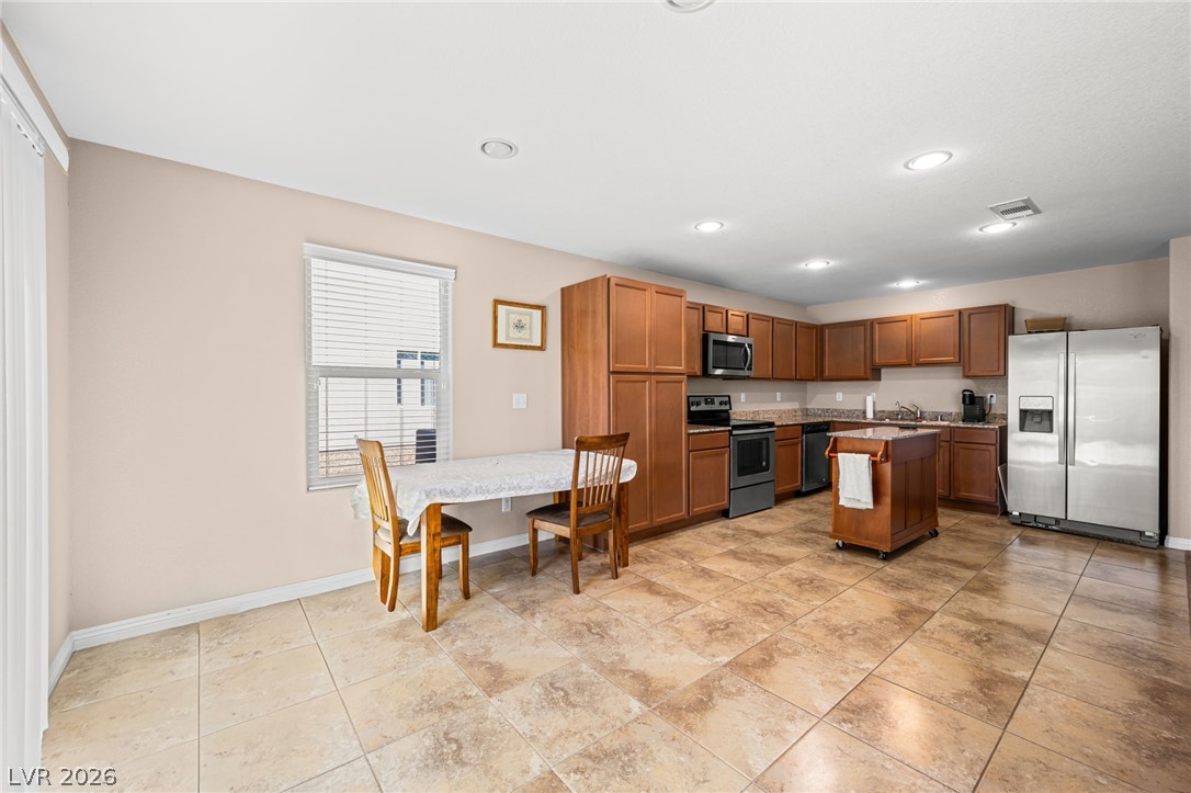 3957 East Sedgwick Avenue Property Photo 14