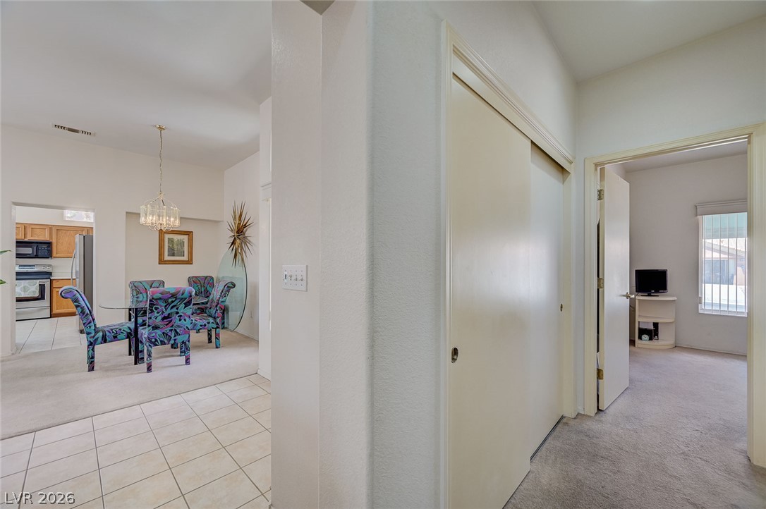 2832 Hanging Rock Drive Property Photo 26