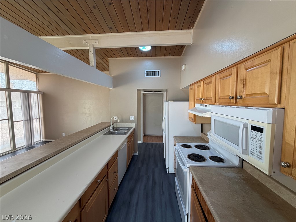 4512 Exposition Avenue Property Photo 6