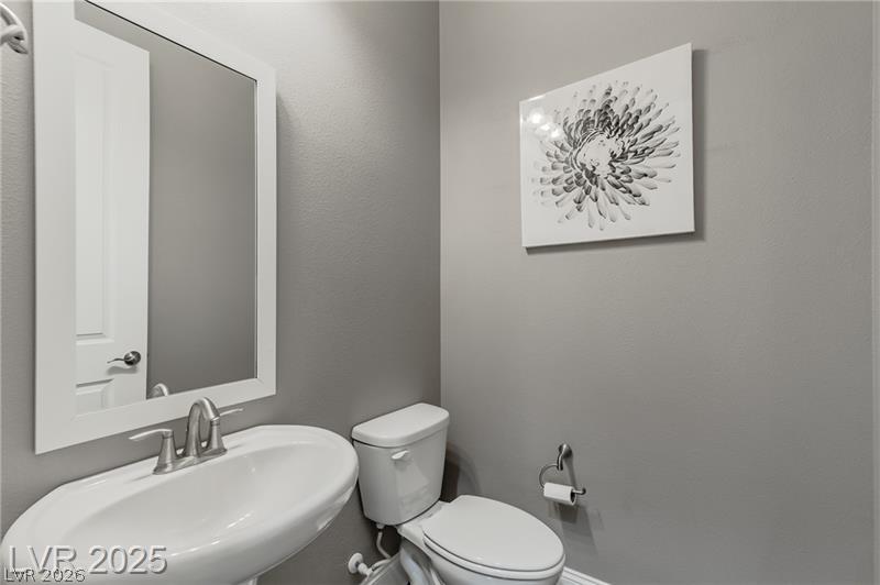 11831 Saverio Avenue Property Photo 19